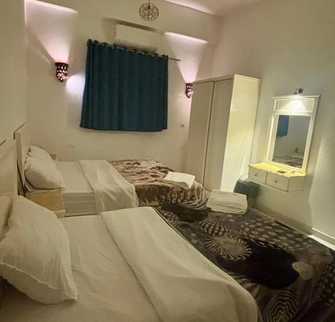 Moon House Of Luxor Daire 0*,  Mısır